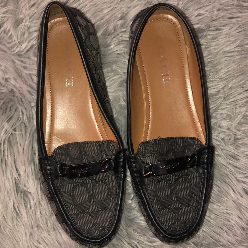 Coach flats